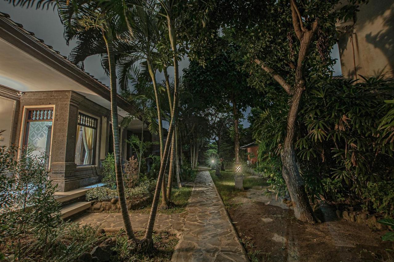 Panorama Cottages I Legian Eksteriør billede