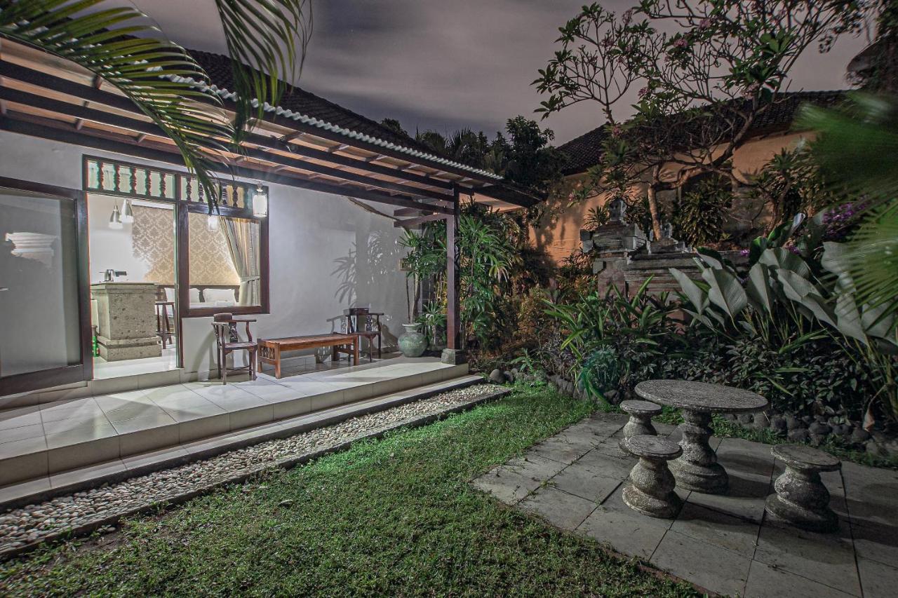 Panorama Cottages I Legian Eksteriør billede