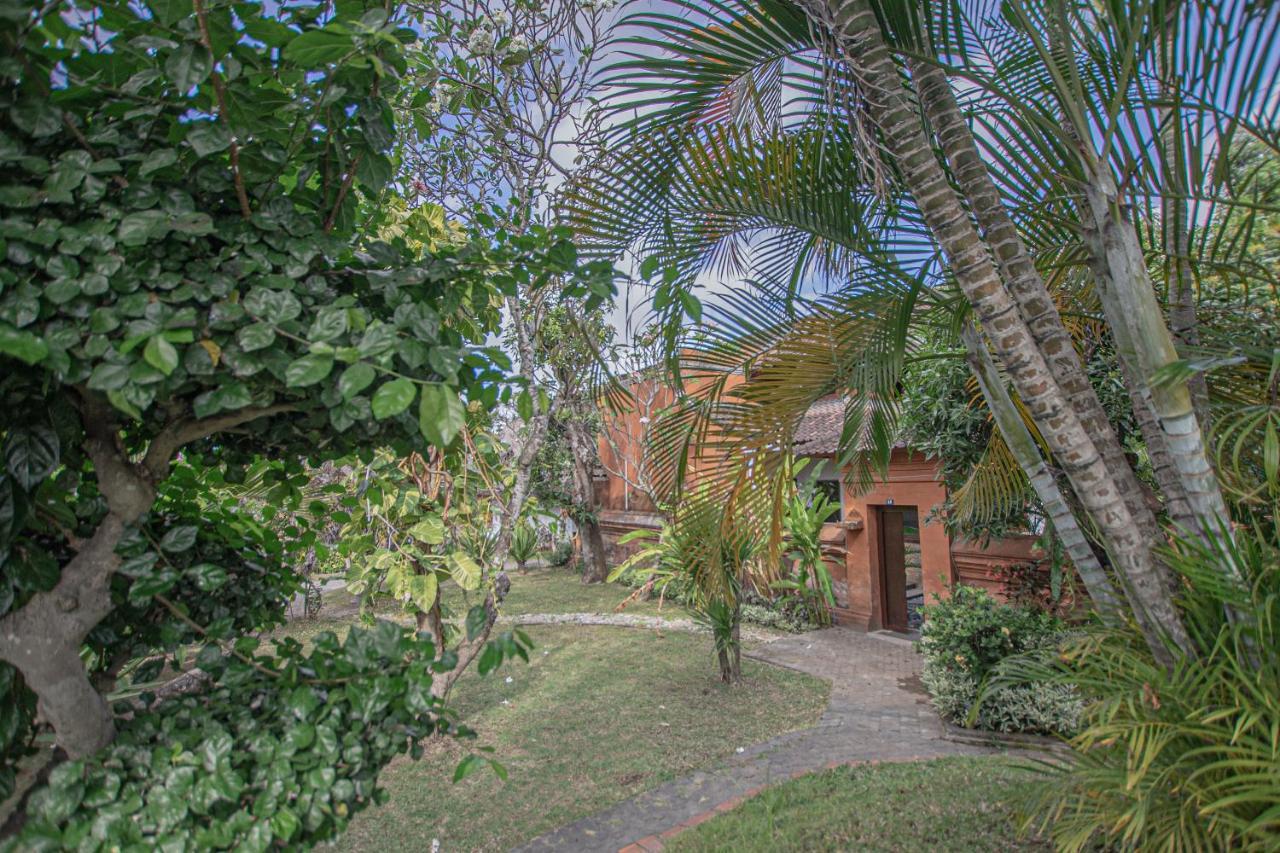 Panorama Cottages I Legian Eksteriør billede